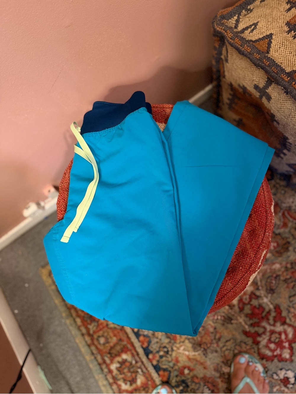 FIGS TECHNICAL COLLECTION in Bright Teal with Contrast Waist